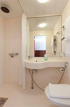 Omena Hotel Helsinki Loennrotinkatu Finland