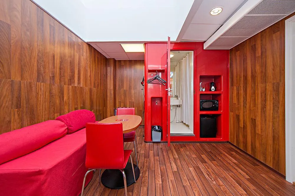 ***  Omena Hotel Helsinki Loennrotinkatu Finland